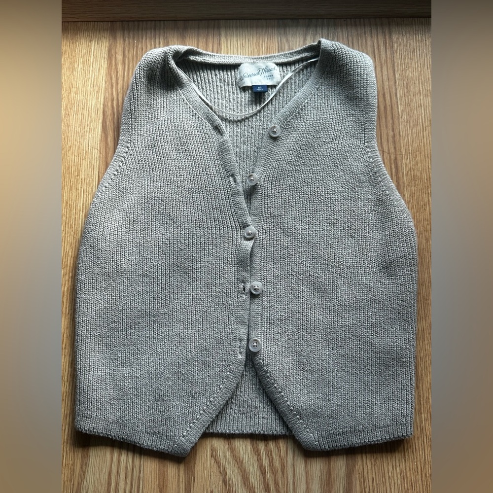 Universal threads cotton vest